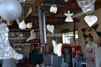 Suzie's Coffee Shop Accommodation, Cape Town Suzie's Coffee Shop Accommodation, Cape Town