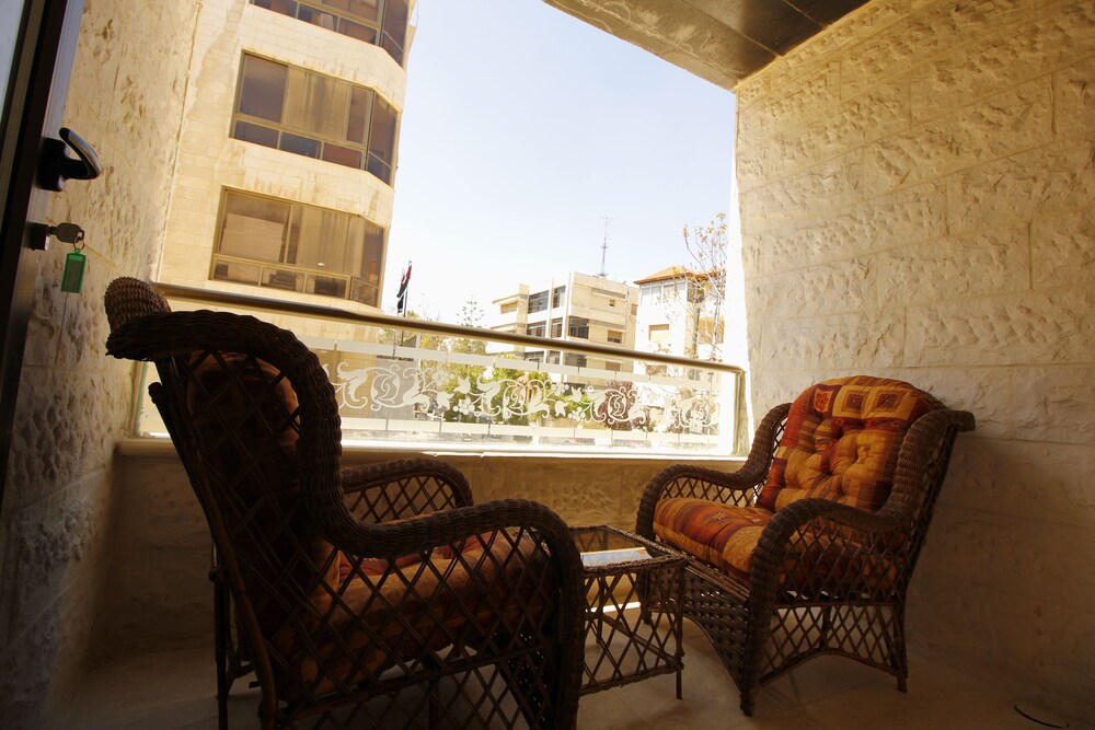 Aqarco Shmaisani Apartment, Amman Aqarco Shmaisani Apartment, Amman