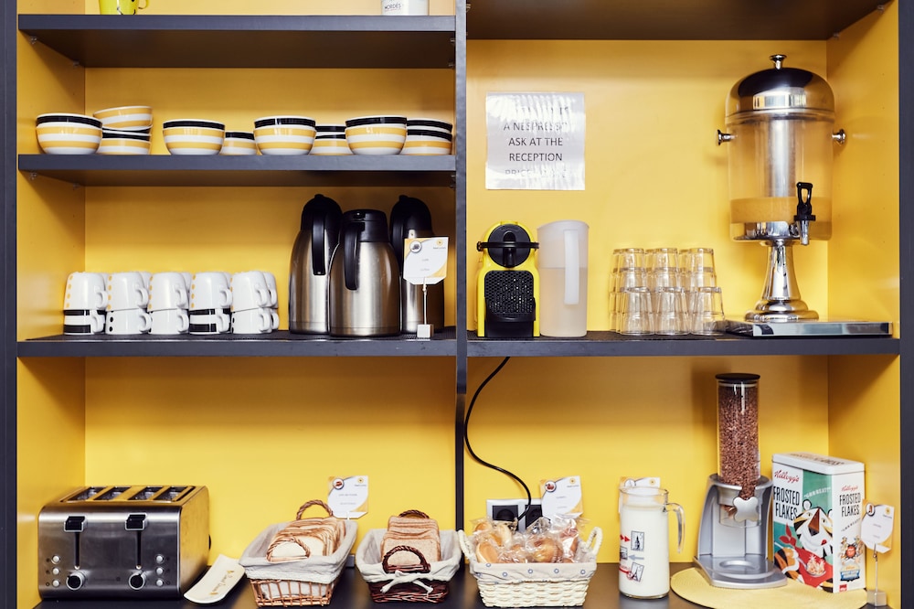 Free Hostels Barcelona, Barcelona Free Hostels Barcelona, Barcelona