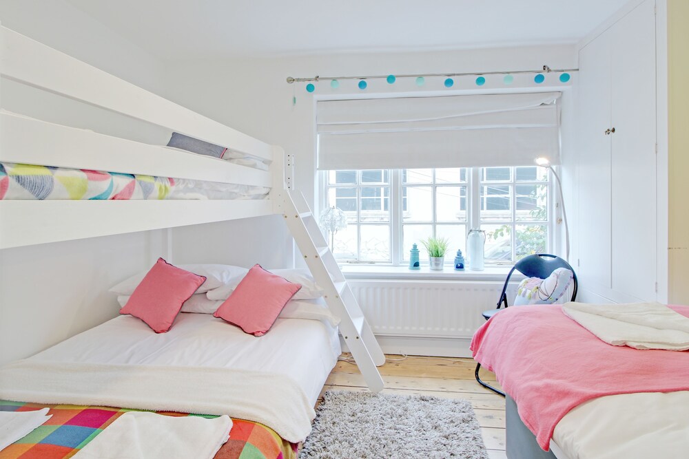Brighton Getaways - Sunny Cottage, Brighton Brighton Getaways - Sunny Cottage, Brighton
