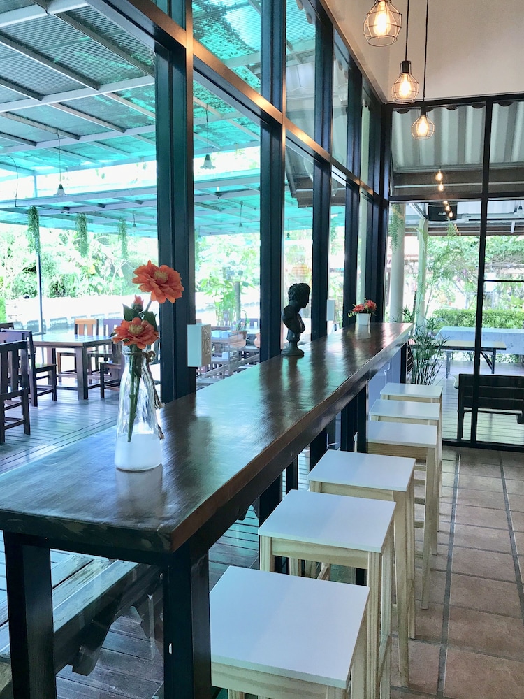 Baan Kornnara, Amphawa Baan Kornnara, Amphawa