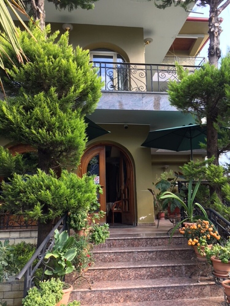 Hotel Eliza, Tirane Hotel Eliza, Tirane