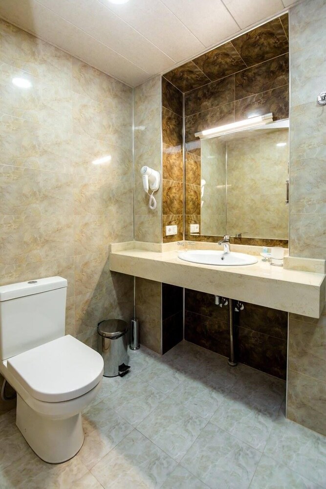 Elia Palace Hotel, Tbilisi Elia Palace Hotel, Tbilisi