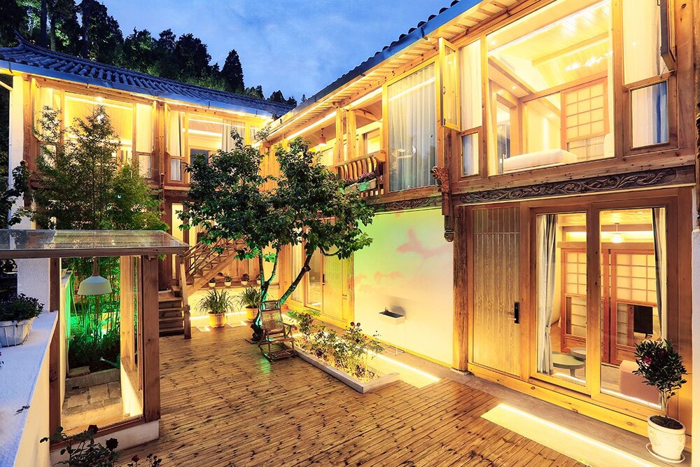Lvy'family hotel, Lijiang Lvy'family hotel, Lijiang