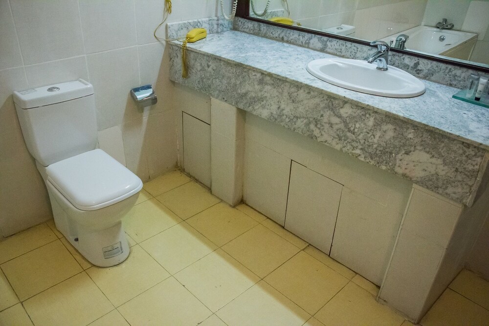 The Palmview Manor Hotel, Lagos The Palmview Manor Hotel, Lagos