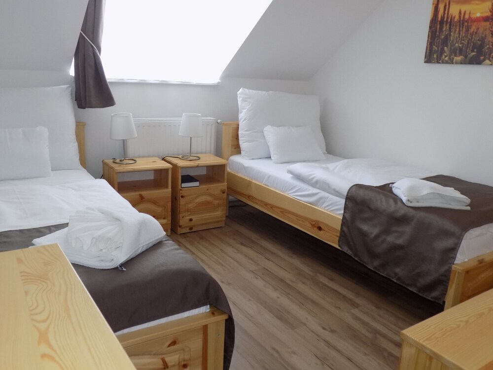 Land Plan Hotel and Restaurant, Gyor Land Plan Hotel and Restaurant, Gyor
