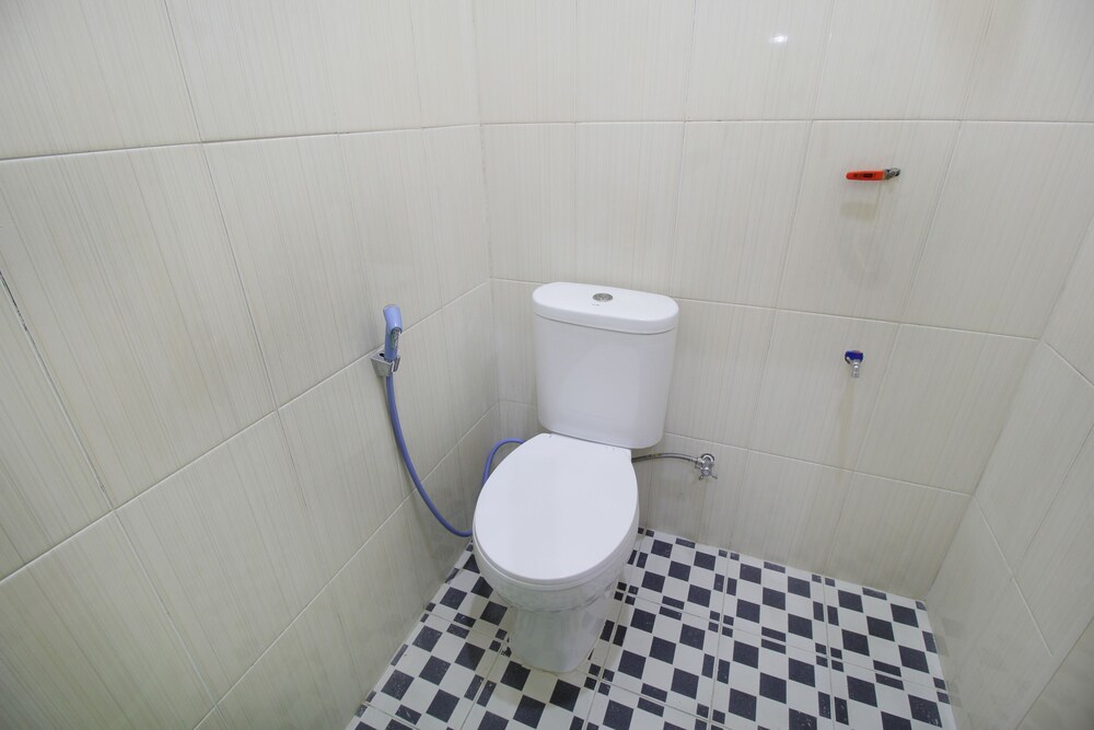 Airy Eco Syariah Wonokromo Karangrejo Sawah Surabaya, Surabaya Airy Eco Syariah Wonokromo Karangrejo Sawah Surabaya, Surabaya