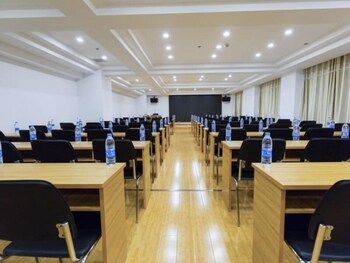 GreenTree Inn Hefei Feixi County South Jinzhai Road Jinyun Internation, Hefei GreenTree Inn Hefei Feixi County South Jinzhai Road Jinyun Internation, Hefei