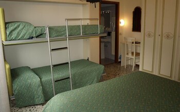 Hotel Pensione Elena, Misano Adriatico Hotel Pensione Elena, Misano Adriatico
