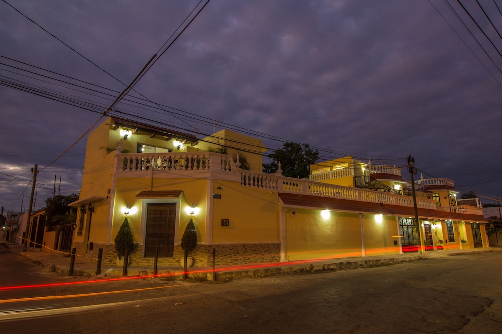 Mayan Sun Bed and Breakfast, Merida Mayan Sun Bed and Breakfast, Merida