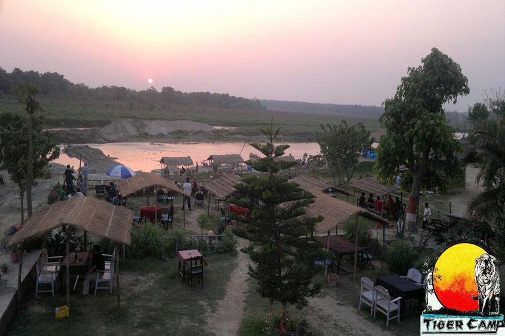 Chitwan Tiger Camp, Sauraha Chitwan Tiger Camp, Sauraha