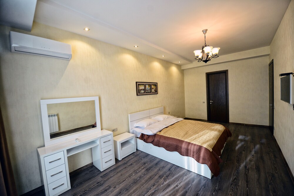 Royal Palace Hotel Tbilisi, Tbilisi Royal Palace Hotel Tbilisi, Tbilisi
