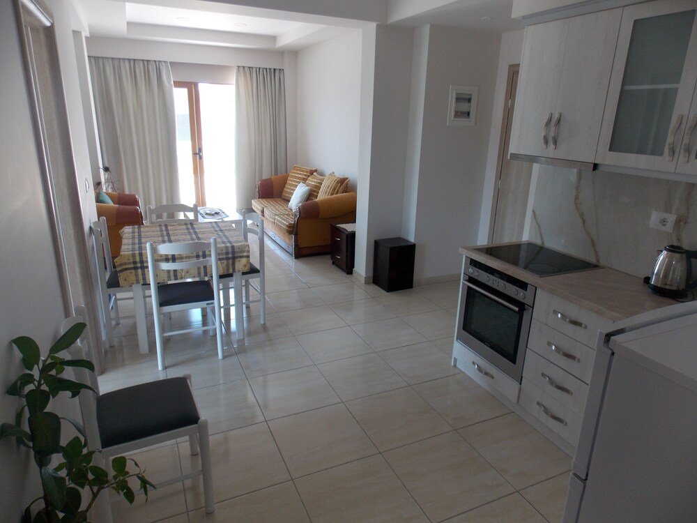 Hotel Alpha, Sarande Hotel Alpha, Sarande