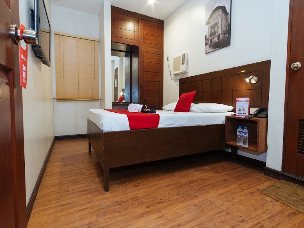 RedDoorz @ San Antonio Makati, Makati RedDoorz @ San Antonio Makati, Makati