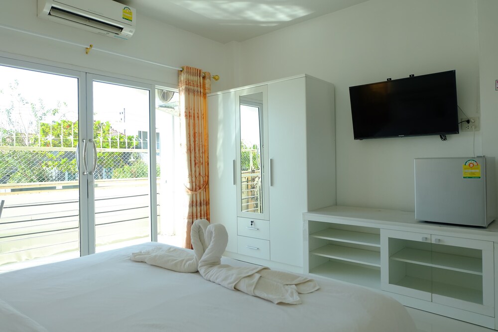 R J House Resort, Mae Sot R J House Resort, Mae Sot