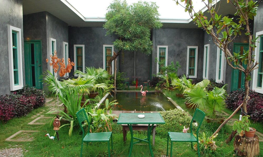 Chatchanan Resort, Mae Sot Chatchanan Resort, Mae Sot