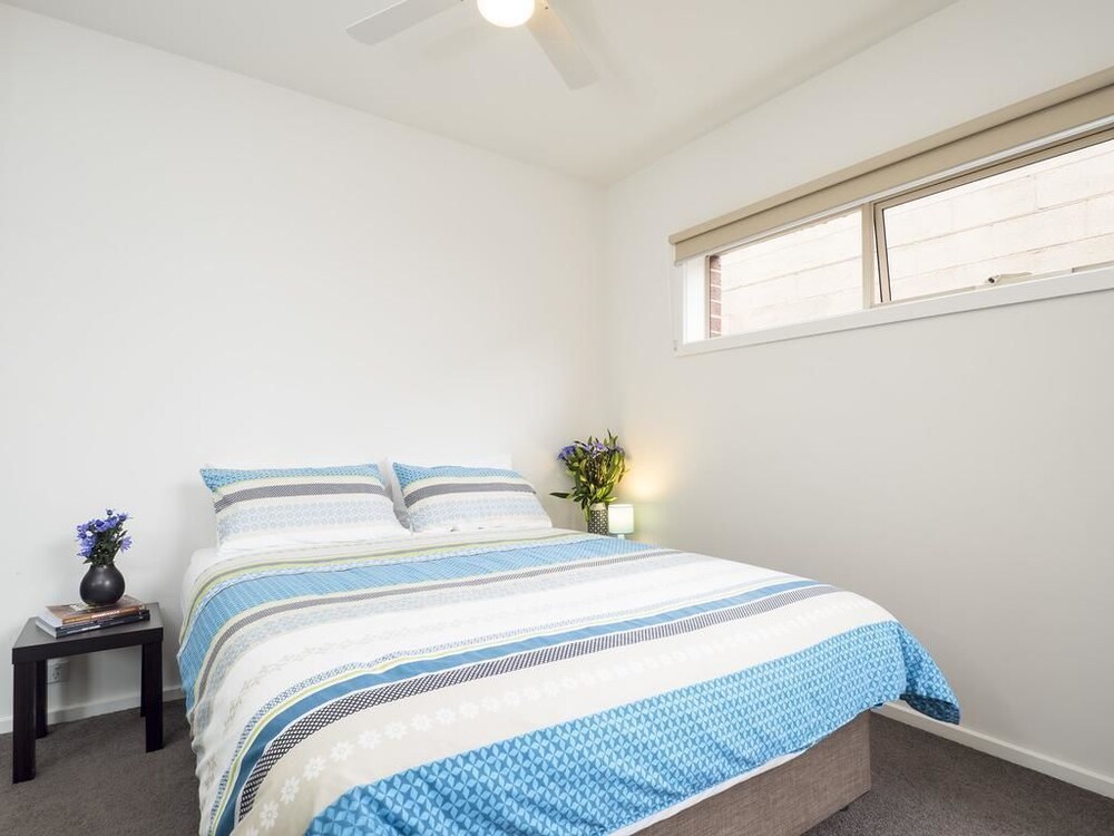 Mckillop Geelong By Gold Star Stays, Geelong Mckillop Geelong By Gold Star Stays, Geelong
