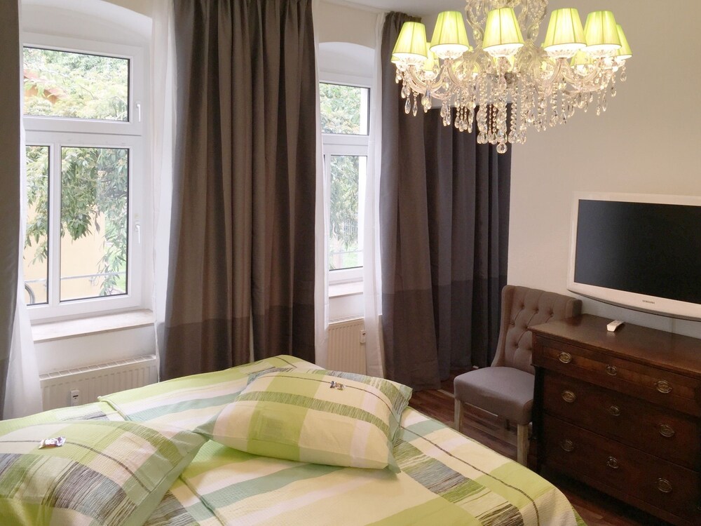 Stylish, 1-bedroom Apartment With Wifi in the Historical City of Erfur, Erfurt Stylish, 1-bedroom Apartment With Wifi in the Historical City of Erfur, Erfurt