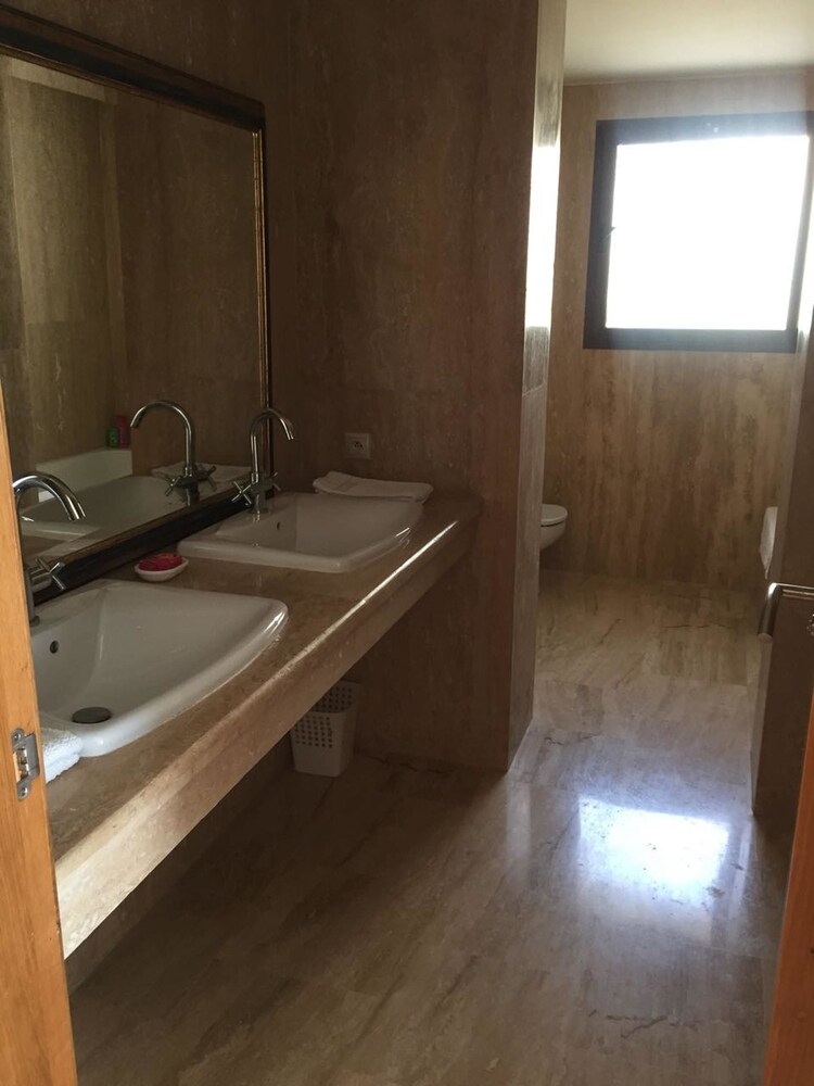 Apartment With 2 Bedrooms in Tanger, With Wonderful sea View, Pool Acc, Tangier Apartment With 2 Bedrooms in Tanger, With Wonderful sea View, Pool Acc, Tangier