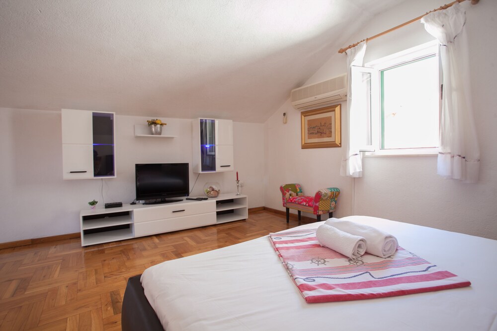 Guesthouse Ana, Trogir Guesthouse Ana, Trogir