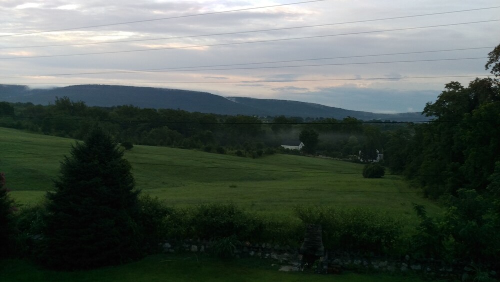Beaver Creek Inn and Spa, Hagerstown Beaver Creek Inn and Spa, Hagerstown
