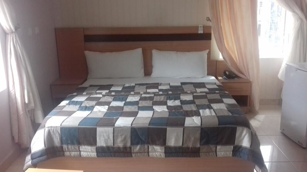 Sumed Suites, Abuja Sumed Suites, Abuja
