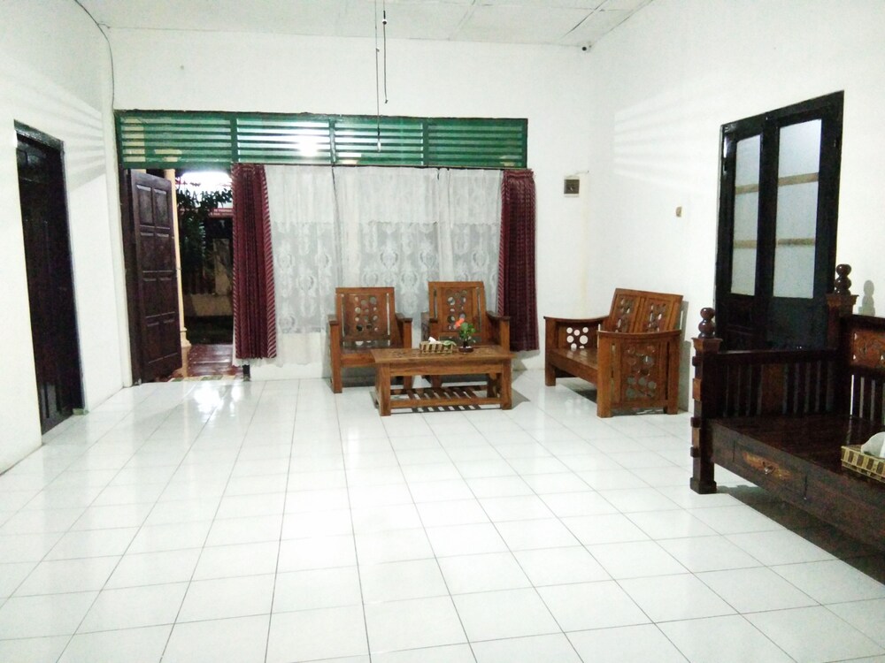 Ndalem Diajeng Homestay, Yogyakarta Ndalem Diajeng Homestay, Yogyakarta