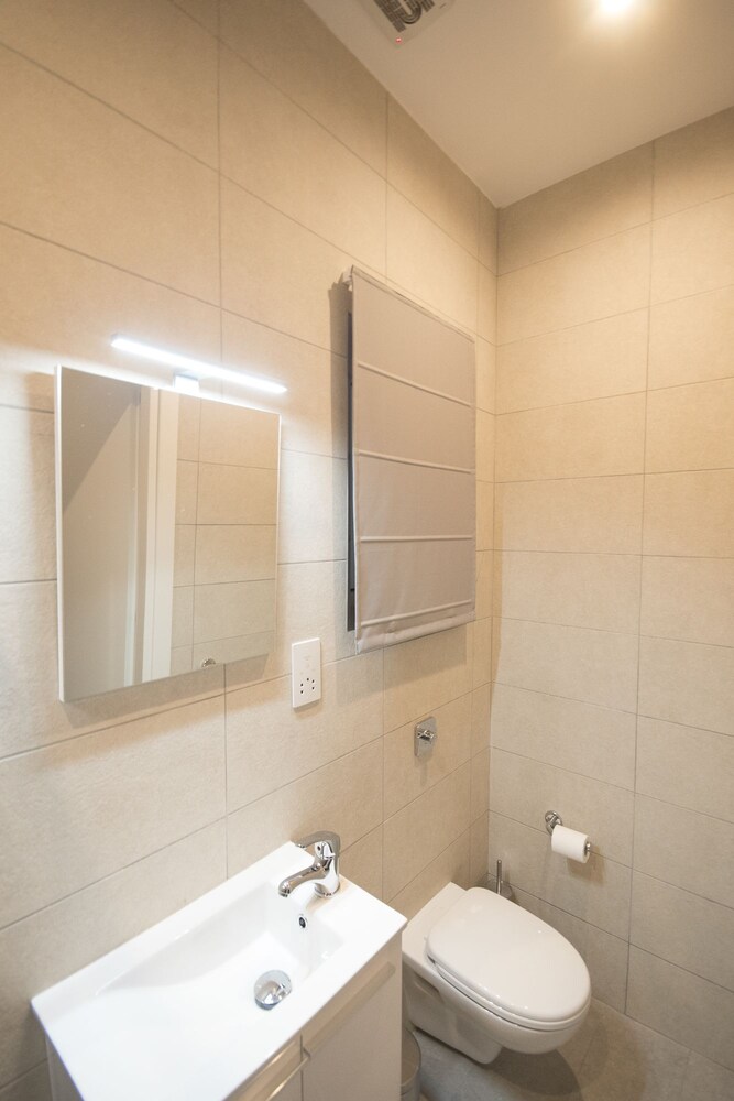 Staines Suite, Sliema Staines Suite, Sliema
