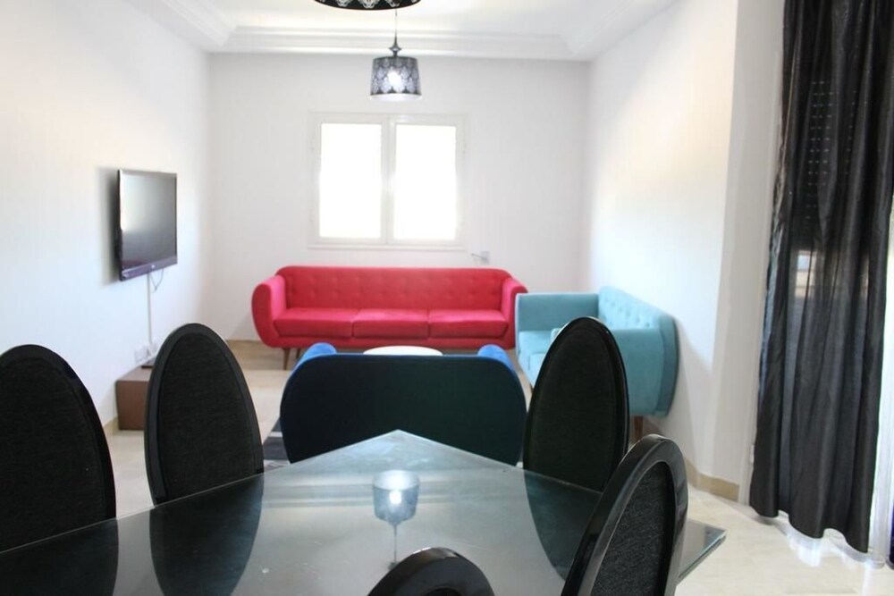 L'Excellence, Tunis L'Excellence, Tunis