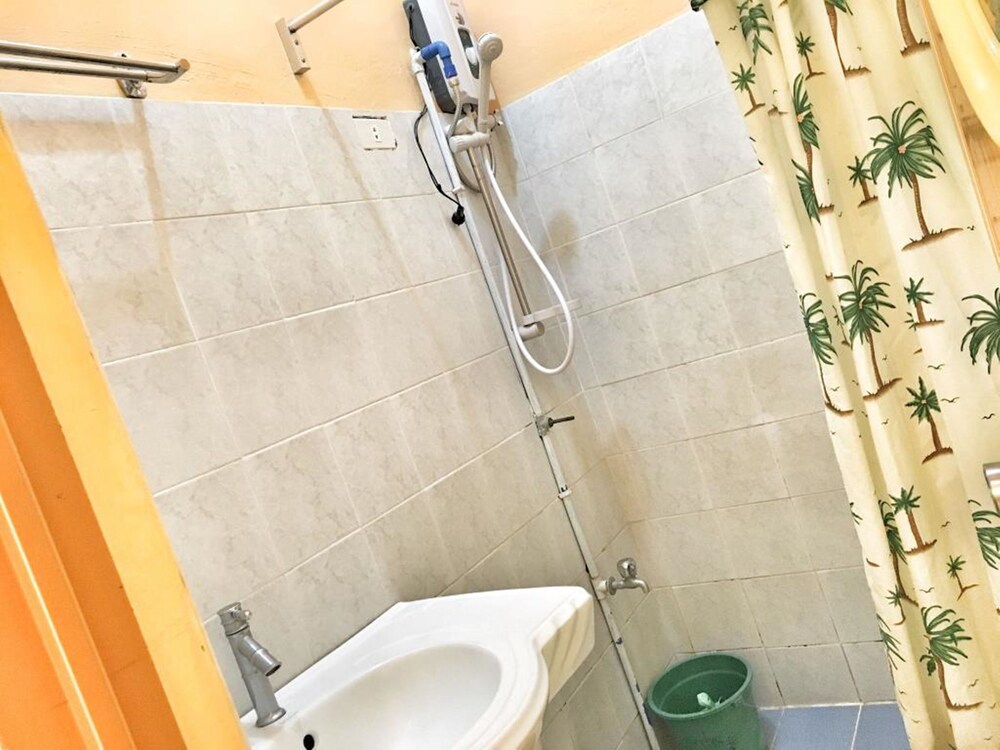 Gertes Resort & Hotel, Laoag Gertes Resort & Hotel, Laoag