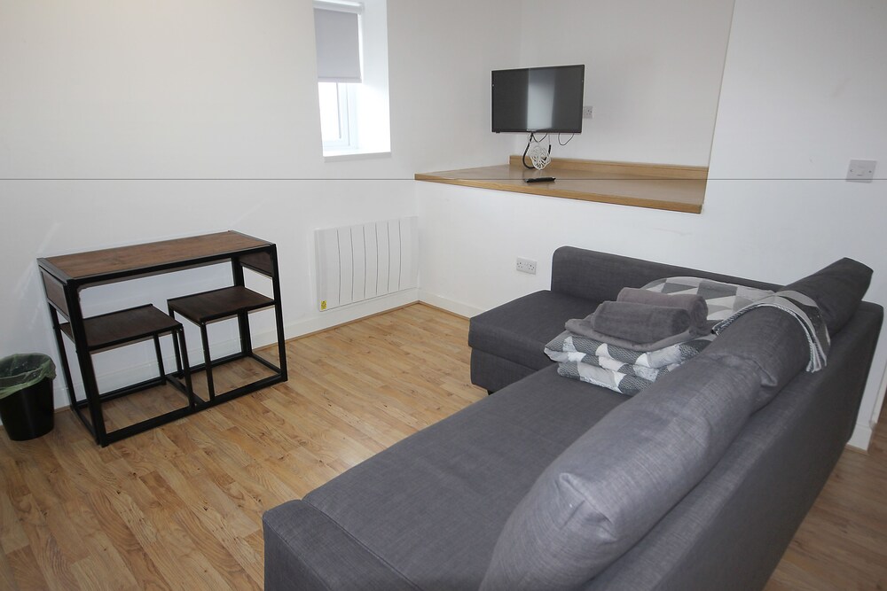 JAMES HOUSE APARTMENTS, Sheffield JAMES HOUSE APARTMENTS, Sheffield