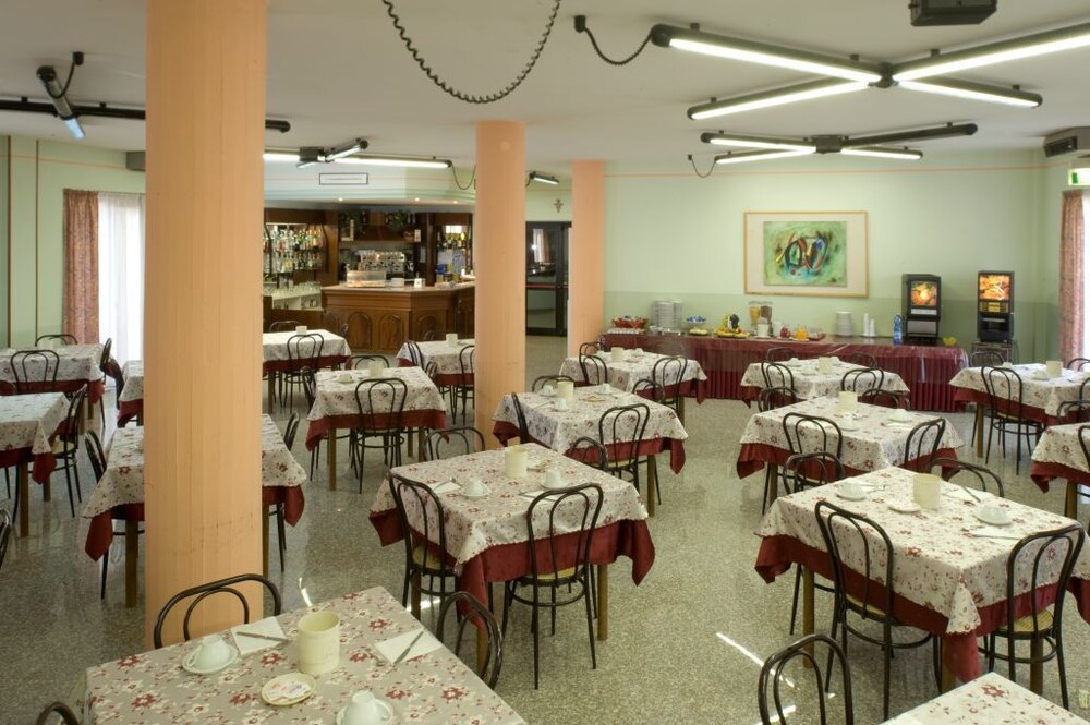 Hotel Beniamino Ubaldi, Gubbio Hotel Beniamino Ubaldi, Gubbio