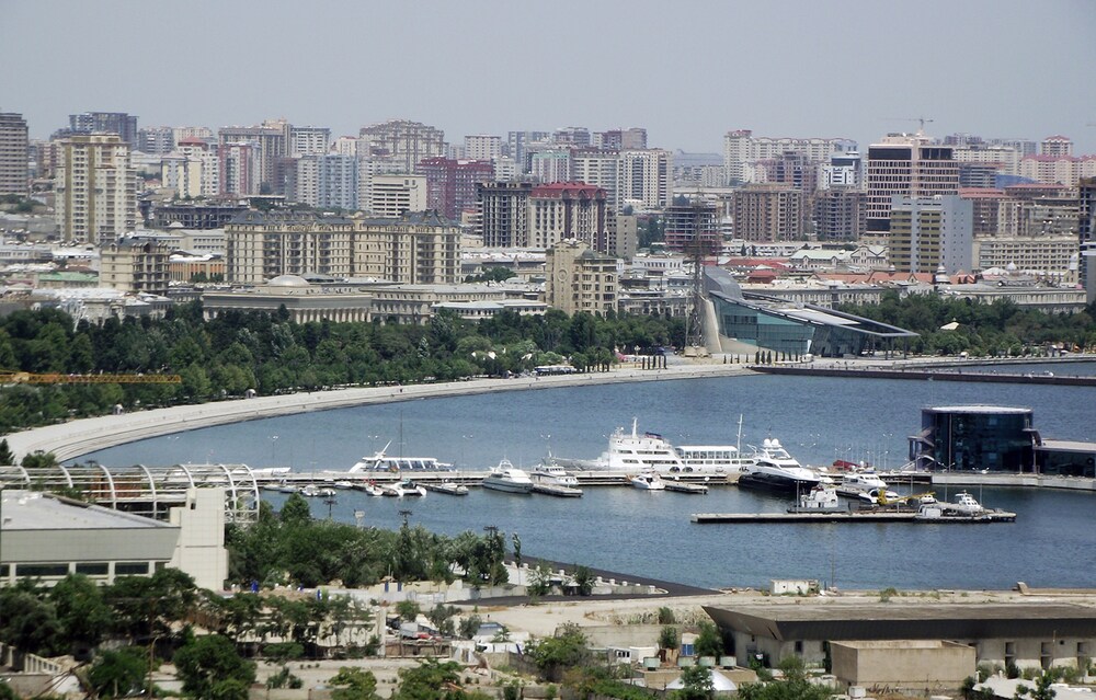 Calipso, Baku Calipso, Baku