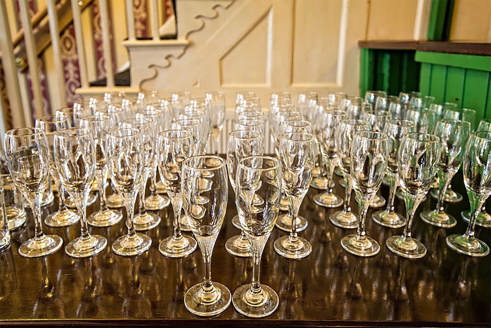 Hilton House Hotel, Derby Hilton House Hotel, Derby