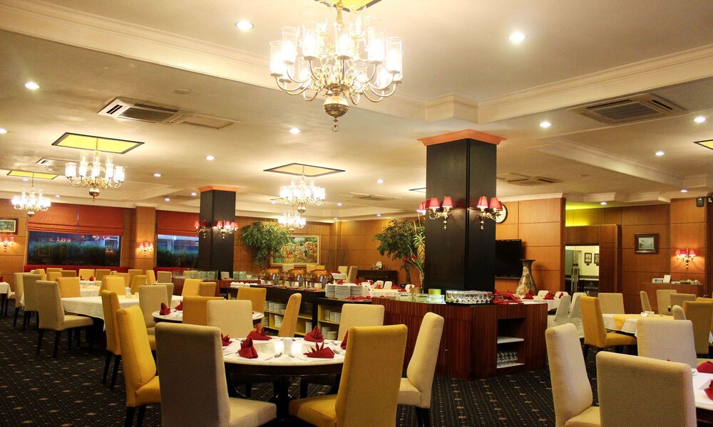 Hotel Bumi Senyiur, Samarinda Hotel Bumi Senyiur, Samarinda