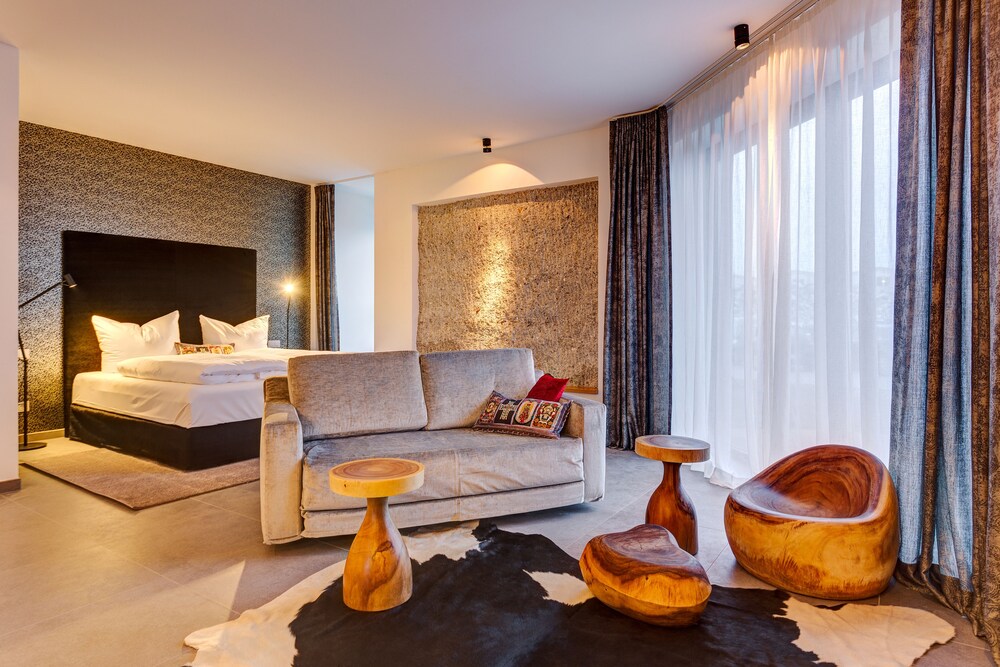 Bunker Hotel und Boardinghouse, Munich Bunker Hotel und Boardinghouse, Munich
