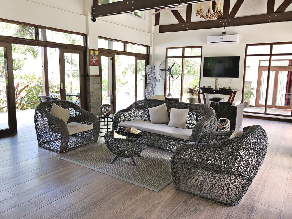 Rose Villas Resort, Lipa Rose Villas Resort, Lipa