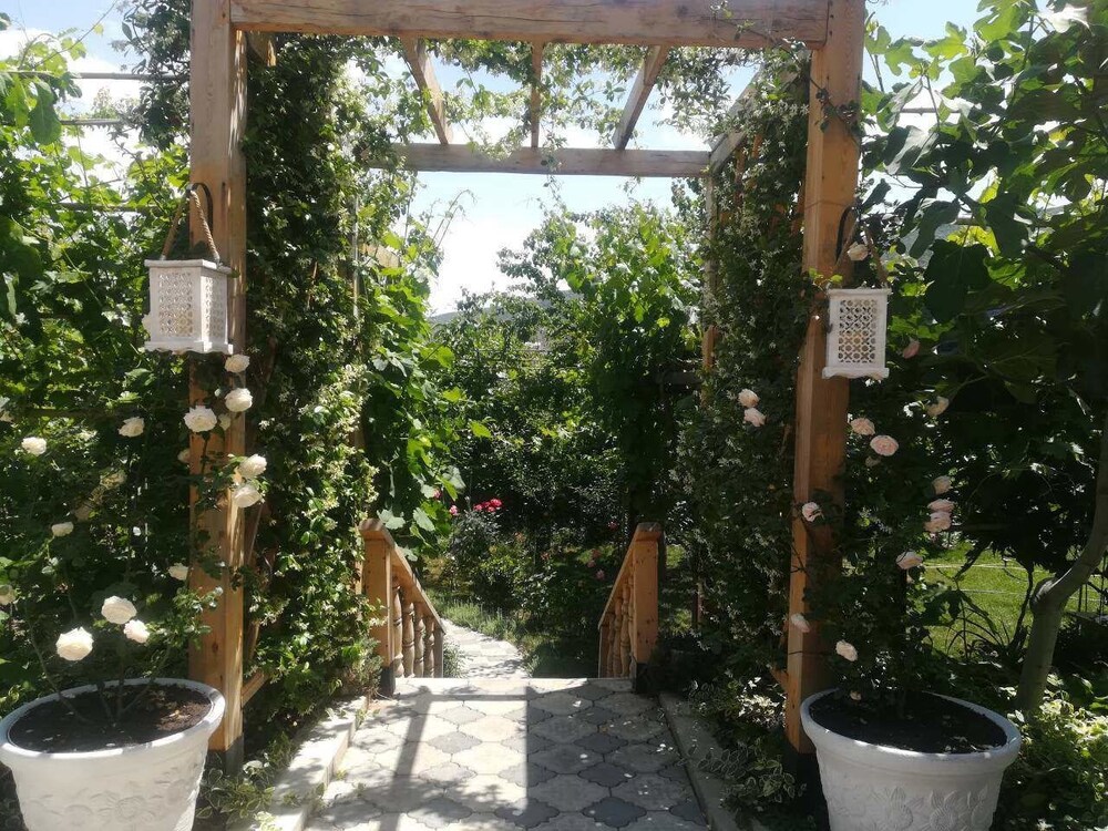My Garden, Tbilisi My Garden, Tbilisi