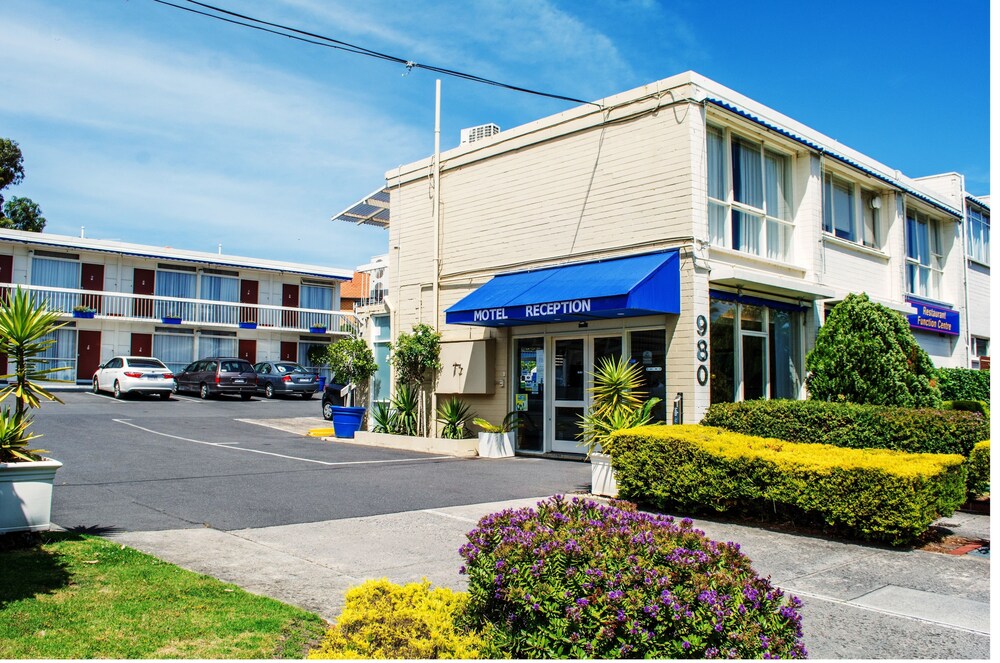Alexander Motor Inn & Apartments, Melbourne Alexander Motor Inn & Apartments, Melbourne