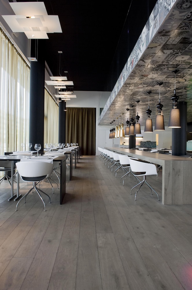 Carbon Hotel - Different Hotels, Genk Carbon Hotel - Different Hotels, Genk