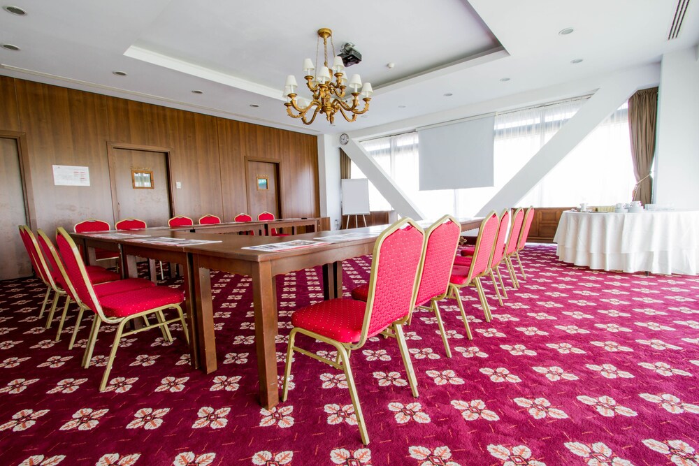 Ramada Brasov, Brasov Ramada Brasov, Brasov