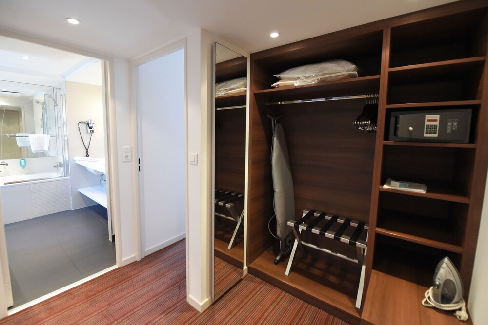 Holiday Inn Mulhouse, Mulhouse Holiday Inn Mulhouse, Mulhouse