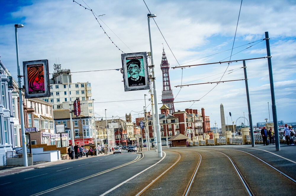 Tiffanys Hotel, Blackpool Tiffanys Hotel, Blackpool