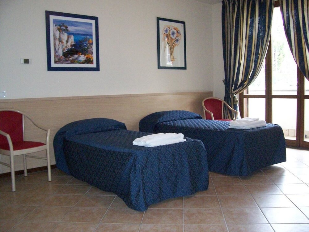 Hotel Tre Leoni, Varese Hotel Tre Leoni, Varese
