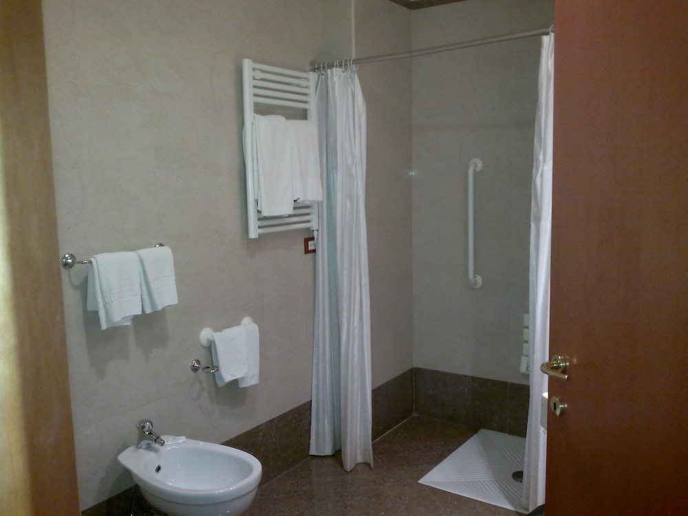 Grand Eurhotel, Montesilvano Grand Eurhotel, Montesilvano