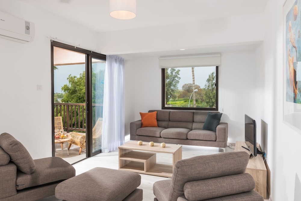 Basilica Holiday Complex Hotel, Paphos Basilica Holiday Complex Hotel, Paphos