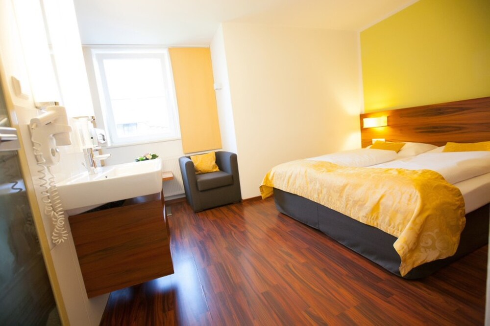 Hotel Jedermann, Salzburg Hotel Jedermann, Salzburg