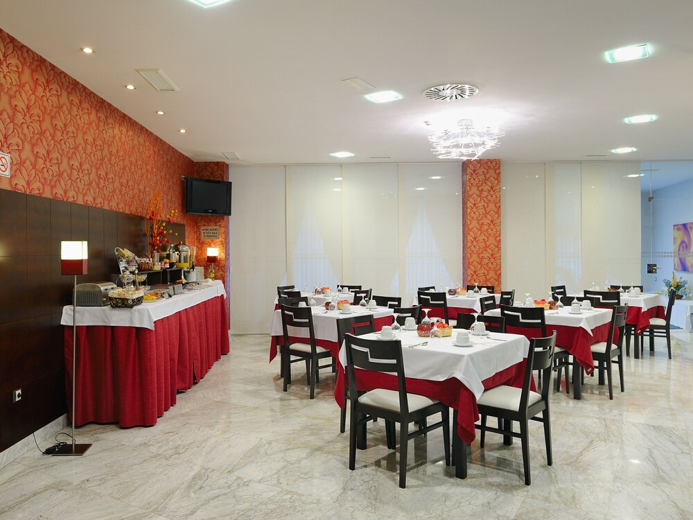 Hotel Castro Real, Oviedo Hotel Castro Real, Oviedo