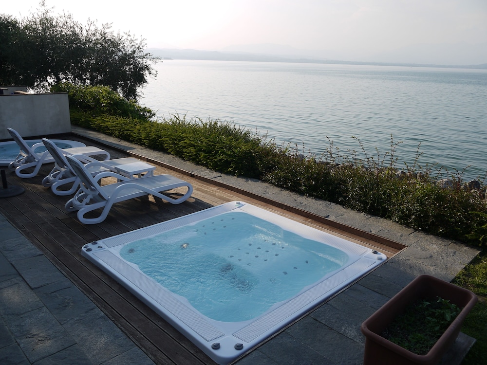 Hotel Acquaviva del Garda, Lake Garda Hotel Acquaviva del Garda, Lake Garda