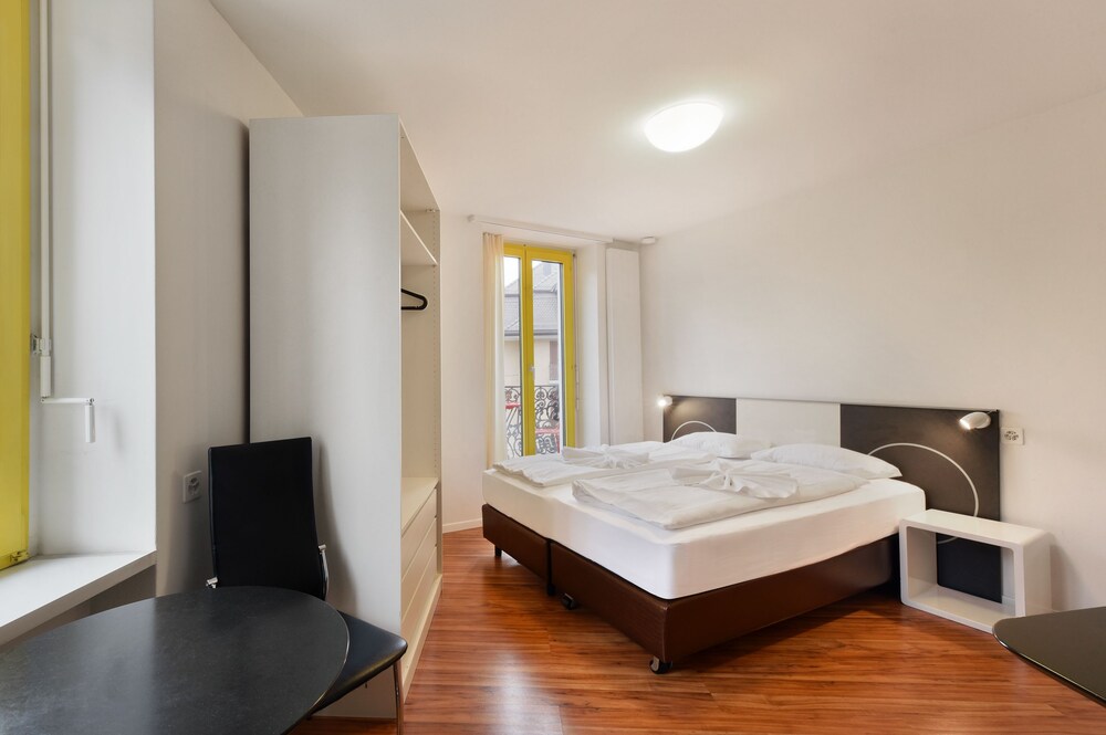 Hotel California House, Zurich Hotel California House, Zurich